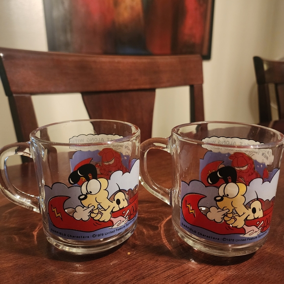 McDonalds Vintage 1978 Garfield Collection Glass Set Of 2 - Picture 2 of 4